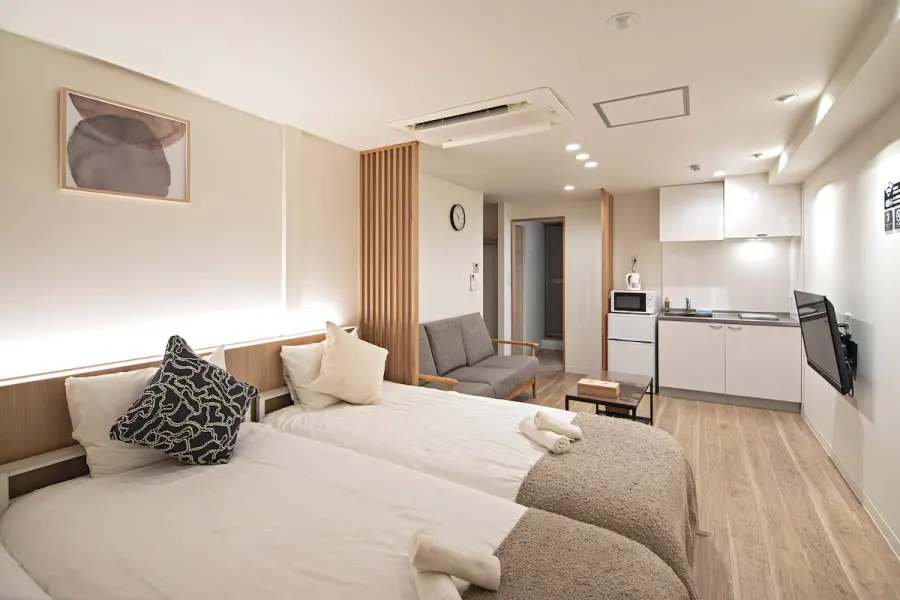 Up to 3 guests