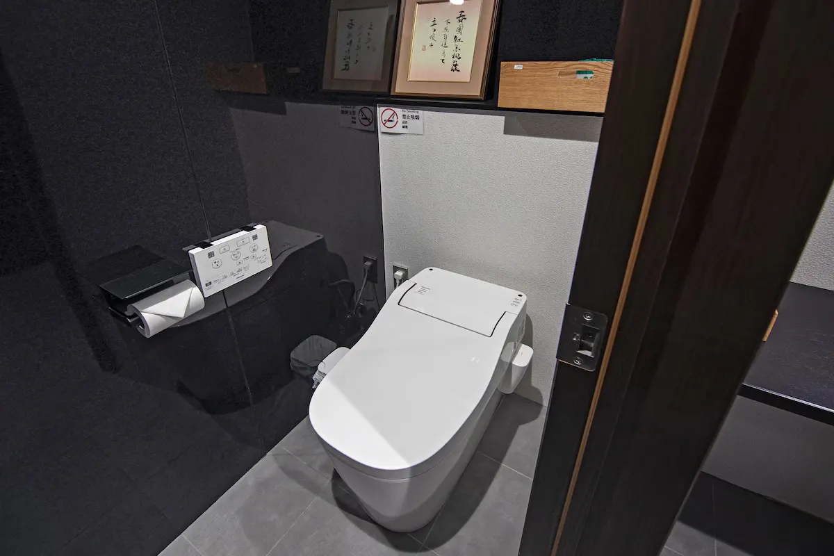 大阪港浮繪酒店 · 雙床房 18