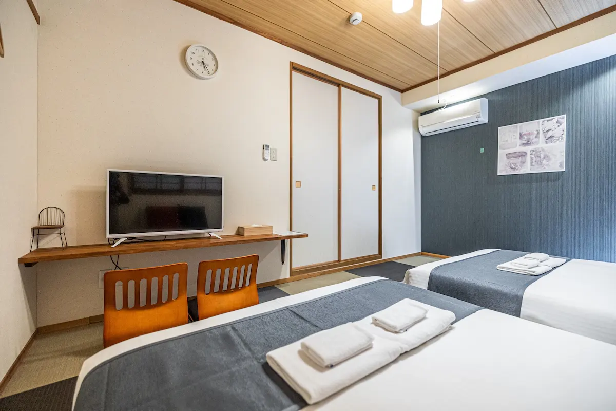 @home 堺筋本町 14