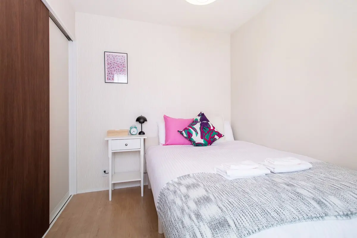 Sunflower Sonder Stay 6