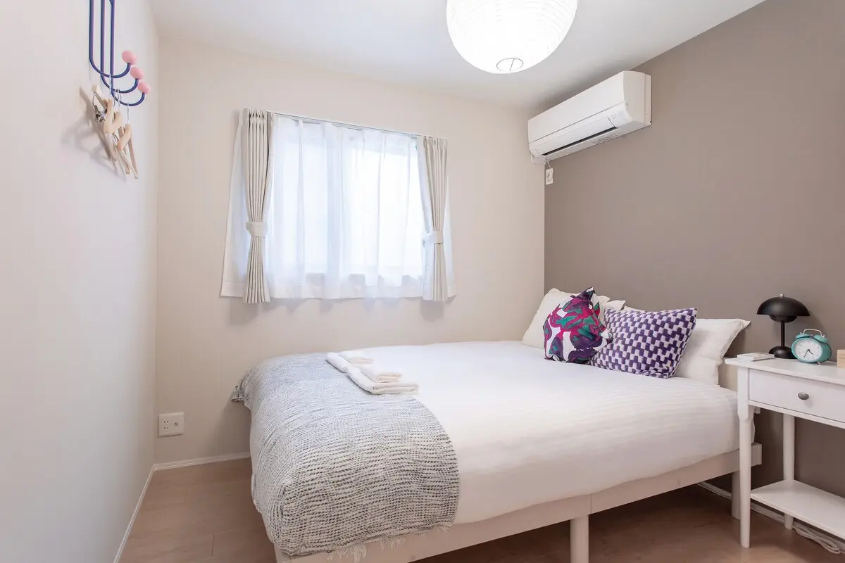 Sunflower Sonder Stay 19