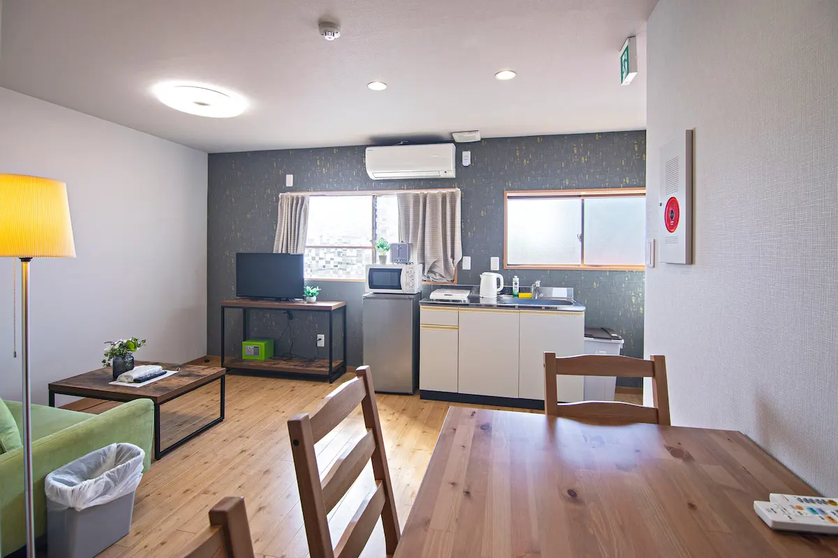 @home天下茶屋 · 天下茶屋3F 8